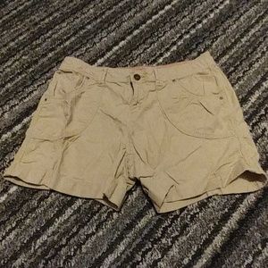Tan Apt 9 shorts